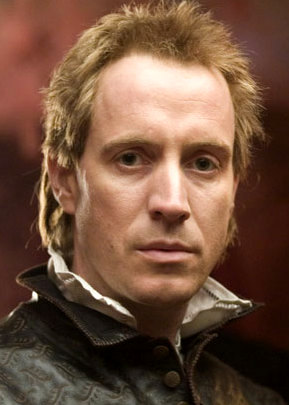 Rhys Ifans christmas carol review